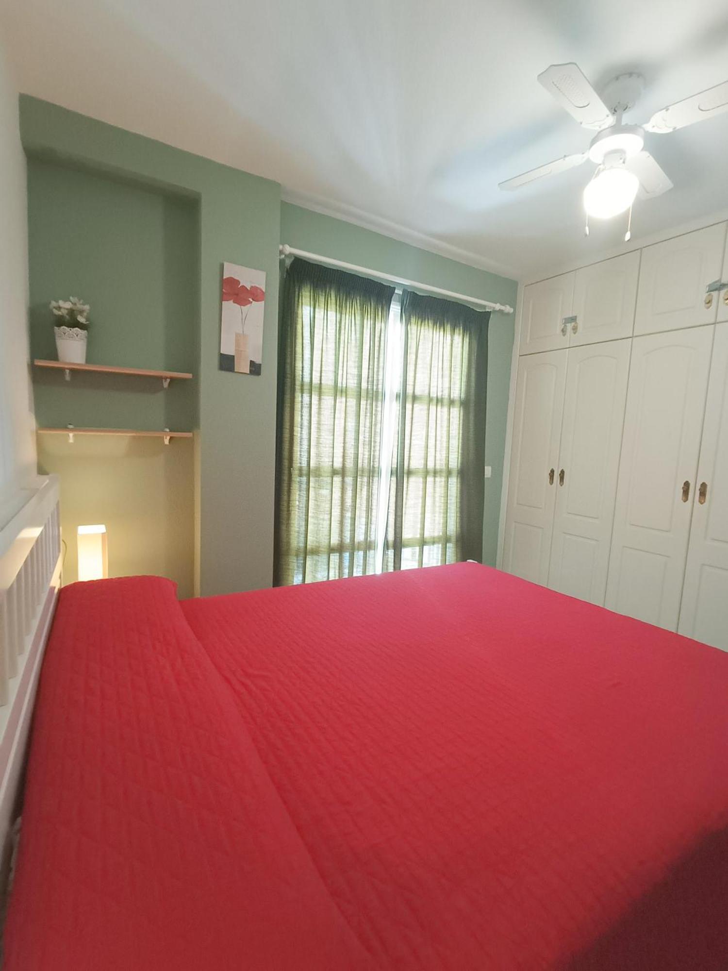 Cozy Apartment + Parking Playa San Juan غيا ذي إسورا المظهر الخارجي الصورة